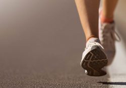 Equipe da Advocacia Sandoval Filho participa de corrida noturna com incentivo do fundador do Instituto Sangue Bom