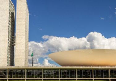 Senado aprova PEC 66/2023 e acordo é alternativa aos credores de precatórios